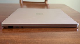 Good
													Microsoft Surface Laptop 3 - I7, Sandstone, 256 GB, 16 GB, 13.5", photo 3 of 12