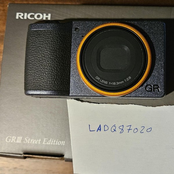Ricoh GR III