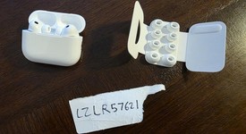 Used
													Apple AirPods Pro 3, photo 1 of 4