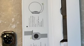 Mint
													Apple Watch Series 10 46mm - Unlocked, Gold, A3003 - Cellular, Titanium, photo 4 of 9