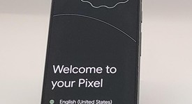 Good
													Google Pixel 8 - Unlocked, Hazel, 128 GB, 8 GB, G9BQD, Sub-6 5G, photo 3 of 3