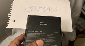 New
													Samsung Galaxy S10 Plus - Unlocked, Black, 128 GB, 8 GB, SM-G975U1, photo 3 of 4