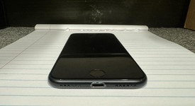 Good
													Apple iPhone SE 2nd Gen 2020 - Unlocked, Black, 64 GB, A2275, photo 4 of 11