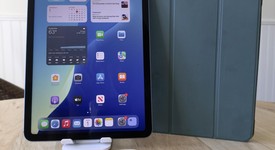 Mint
													Apple iPad Air 5th Gen - Unlocked, Blue, 256 GB, A2589, photo 1 of 14
