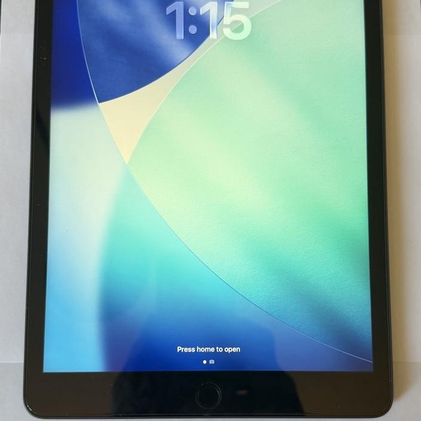Apple iPad 9th Gen - Unlocked, 64 GB, Gray, A2603