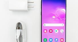 Good
													Samsung Galaxy S10 - AT&T, Black, 128 GB, 8 GB, SM-G973U, photo 1 of 1