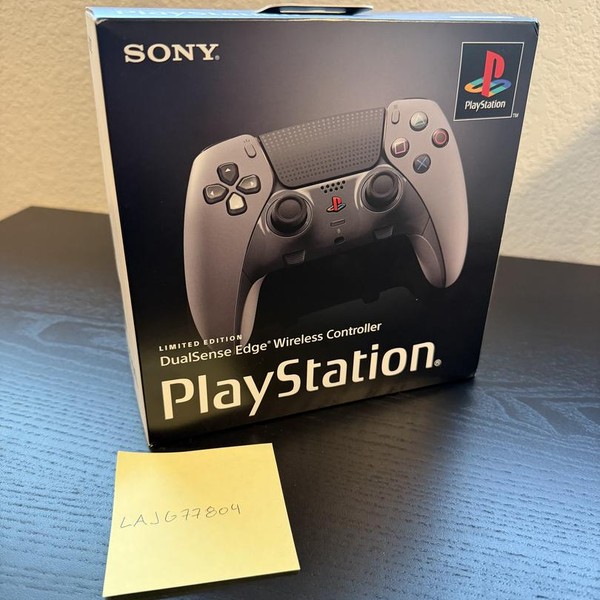 DualSense Edge Wireless Controller - Gray, 30th Anniversary Edition