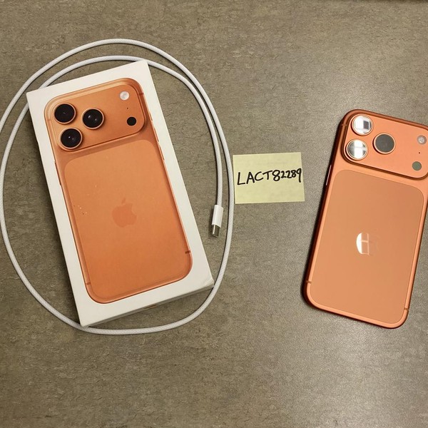 Apple iPhone 17 Pro - Xfinity, 256 GB, Cosmic Orange, A3256