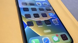 Good
													Apple iPhone 11 Pro Max - Unlocked, Silver, 64 GB, A2161, photo 5 of 10