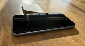 Mint
													Apple iPhone Xr - Verizon, Blue, 64 GB, A1984, photo 3 of 8