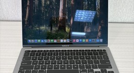 Good
													MacBook Air 2020 - 13" - Apple M1, Gray, 256 GB, 8 GB, photo 2 of 9