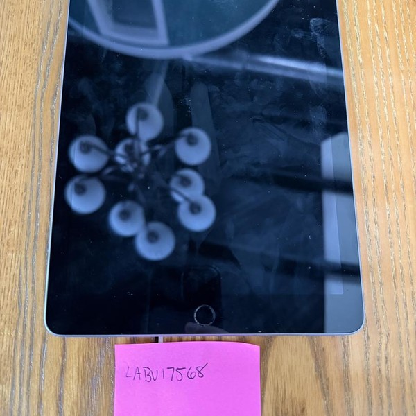 Apple iPad 6th Gen - Wi-Fi, 32 GB, Gray, A1893