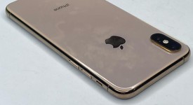 Mint
													Apple iPhone Xs - Unlocked, Gold, 64 GB, A1920, photo 5 of 6