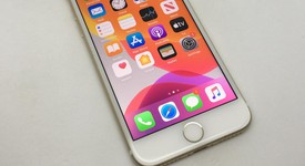 Good
													Apple iPhone 7 - Sprint, Gold, 128 GB, A1660, photo 1 of 12