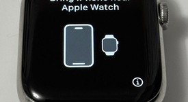 Good
													Apple Watch Series 6 44mm - Unlocked, Silver, A2294 - Cellular, Stainless Steel, photo 2 of 6