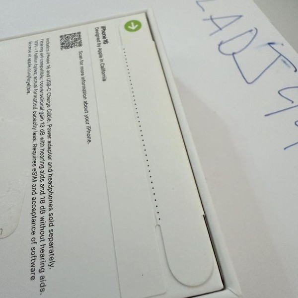 Apple iPhone 16 - Unlocked, 128 GB, Black, A3081