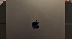 Mint
													Apple iPad Pro 12.9" 6th Gen 2022 - Unlocked, Silver, 128 GB, photo 3 of 7