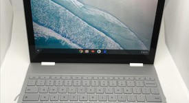 Good
													Google Pixelbook - I5, Silver, 128 GB, 8 GB, photo 1 of 13