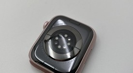 Mint
													Apple Watch Series 9 45mm - Pink, A2980 - GPS, Aluminum, photo 4 of 5