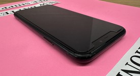 Good
													Apple iPhone Xr - Unlocked, Black, 64 GB, A1984, photo 5 of 13