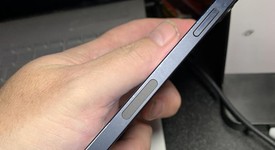 Fair
													Apple iPhone 12 - Unlocked, Black, 128 GB, A2172, photo 3 of 7