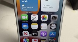 Good
													Apple iPhone 7 - Unlocked, Silver, 32 GB, A1778, GSM, photo 1 of 9