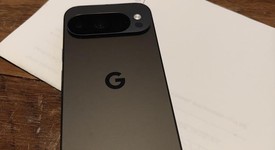Good
													Google Pixel 10 Pro - Unlocked, Obsidian, 128 GB, G4QUR, photo 2 of 3
