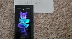 Mint
													Samsung Galaxy Z Flip3 5G - Unlocked, Black, 256 GB, 8 GB, SM-F711U1, photo 1 of 8