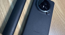 Mint
													Honor Magic V3 - Unlocked Non-US, Black, 512 GB, 12 GB, photo 1 of 17