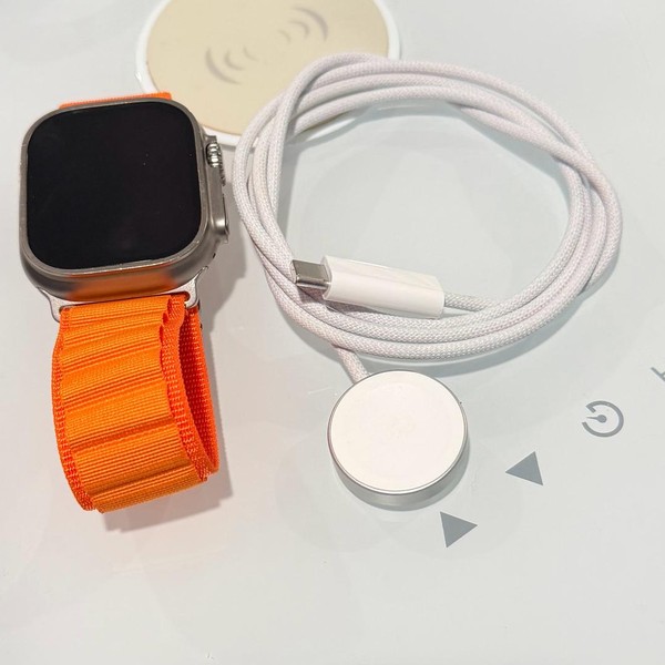 Apple Watch Ultra 2 49mm - Unlocked, Natural, A2986