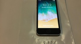 Good
													Apple iPhone SE 1st Gen 2016 - Verizon, Grey, 64 GB, A1662, photo 1 of 10
