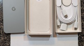 Mint
													Google Pixel 9 Pro - Unlocked, Hazel, 256 GB, 16 GB, GR83Y, photo 3 of 8