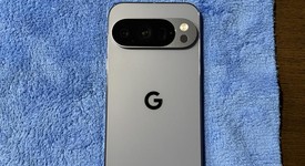 Good
													Google Pixel 10 Pro - Unlocked, Moonstone, 128 GB, G4QUR, photo 3 of 10