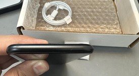 Mint
													Apple iPhone SE 3rd Gen 2022 - Unlocked, Midnight, 64 GB, A2595, photo 5 of 6