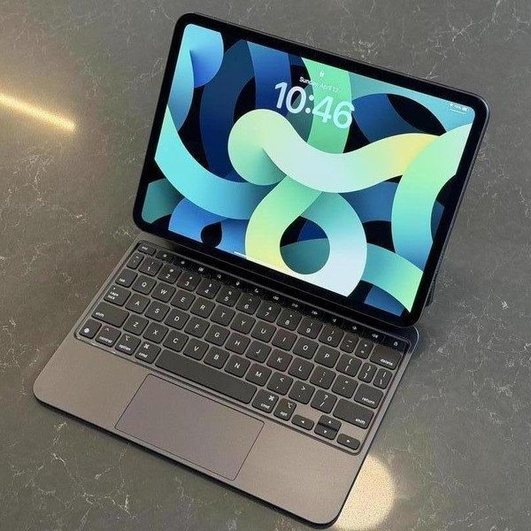 Apple iPad Pro 11 inch (M4) 2024 - Wi-Fi, 256 GB, Black, 8 GB, A2836, Standard Glass