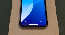 Mint
													Apple iPhone Xr - Unlocked, White, 64 GB, A1984, photo 1 of 8