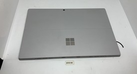 Good
													Microsoft Surface Pro 4 - 12.3 Inch - Wi-Fi, Silver, 256 GB, 8 GB, photo 4 of 8