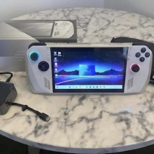 Asus ROG Ally 7 inch - Z1 Extreme, White, 512 GB, 16 GB, Ryzen Z1 Extreme