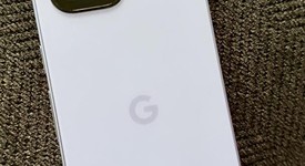 Mint
													Google Pixel 9a - Unlocked, Iris, 128 GB, 8 GB, photo 4 of 11
