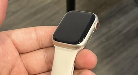 Mint
													Apple Watch Series 8 41mm - Unlocked, Silver, A2772 - Cellular, Aluminum, photo 4 of 6