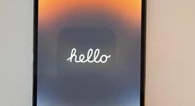 Good
													Apple iPhone 14 Pro - Unlocked, Gold, 128 GB, A2650, photo 2 of 8