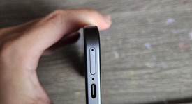 Mint
													Google Pixel 9a - Visible, Obsidian, 128 GB, 8 GB, photo 5 of 7