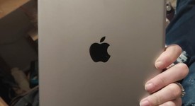 Mint
													Apple iPad Air 2 - Verizon, Silver, 64 GB, photo 5 of 5