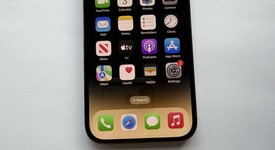 Good
													Apple iPhone 14 Pro - Unlocked, Gold, 256 GB, A2650, photo 2 of 14