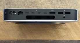 Mint
													Mac mini 2023 - Apple M2 Pro 10-core, 512 GB, 16 GB, 1 Gigabit Ethernet, photo 5 of 10