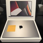 Good MacBook Pro 2021 - 14 inch - 512 GB, Gray, 16 GB, Apple M1 Pro 8-core
