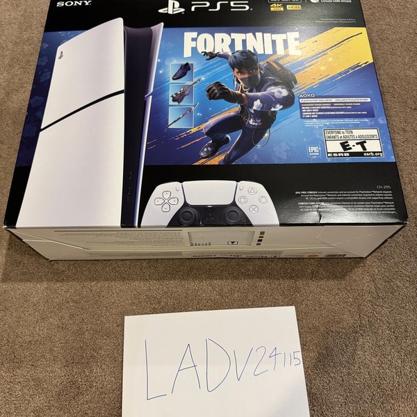 PlayStation 5 Slim Digital Edition (2023) - 825 GB, White, SM-S928U