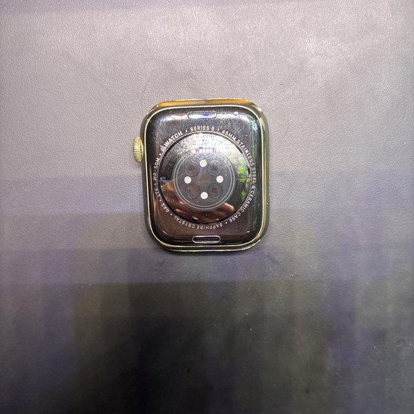 Apple Watch Series 8 45mm - Unlocked, Gold, A2774 - Cellular, Stainless