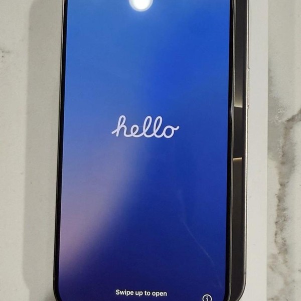 Apple iPhone 16 Pro Max - Unlocked, 1 TB, Natural, A3084