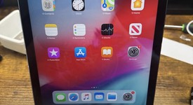 Good
													Apple iPad Air - Wi-Fi, Gray, 128 GB, photo 1 of 5